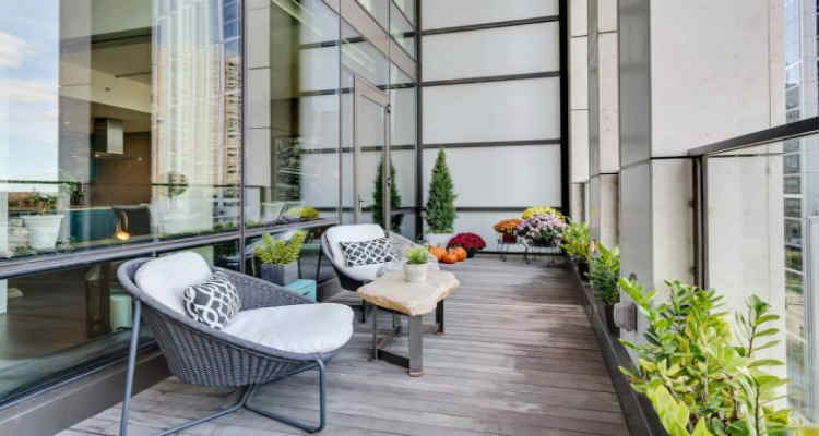 To decorate a small space your balcony